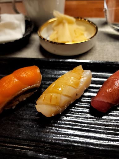 Sushi Hon